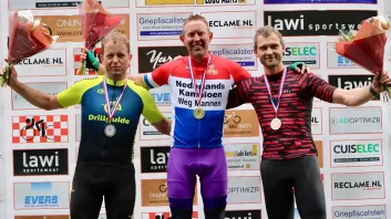 podium-geüniformeerden-2024